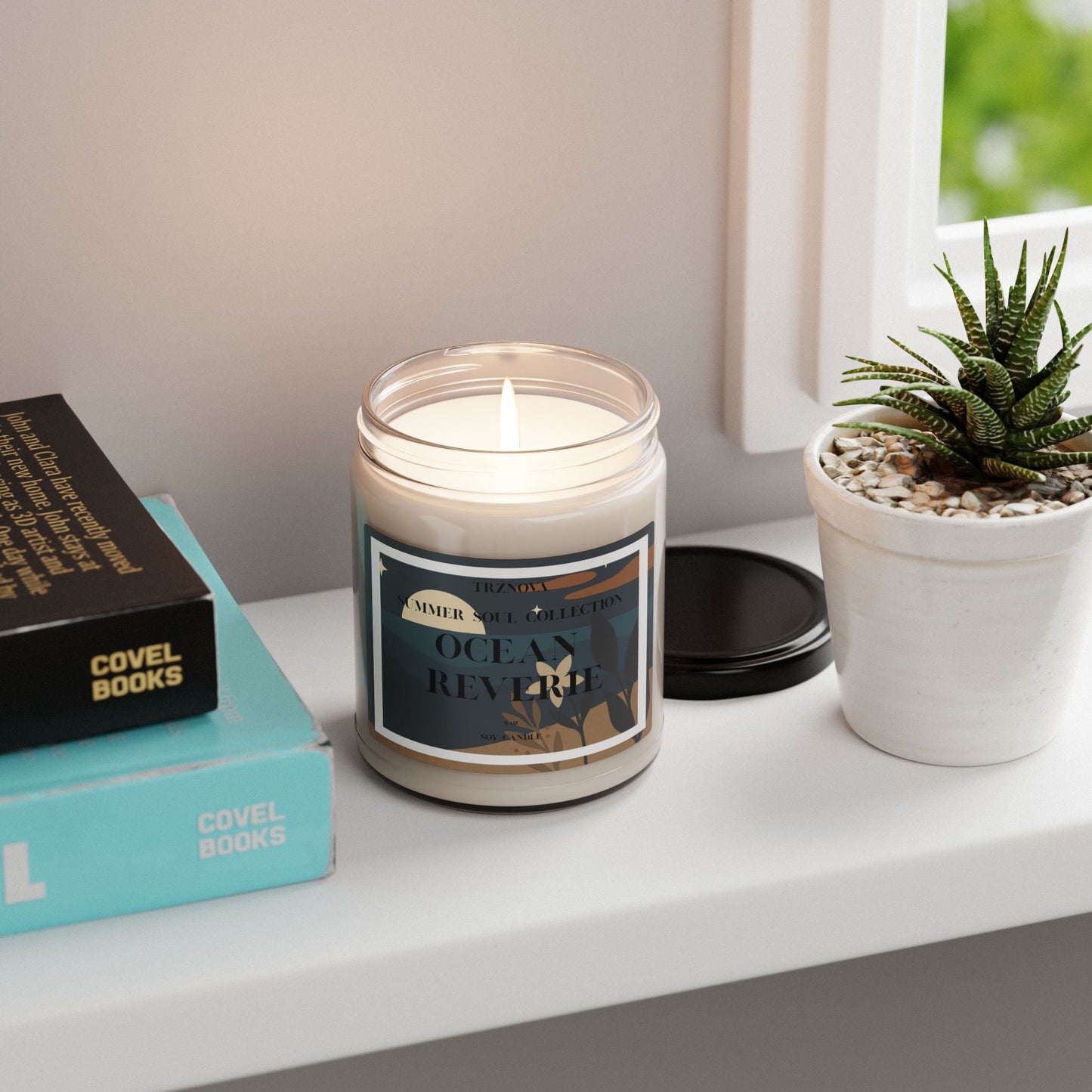 Ocean Reverie Scented Soy Candle - 9oz - TRZNOVA - Home Decor
